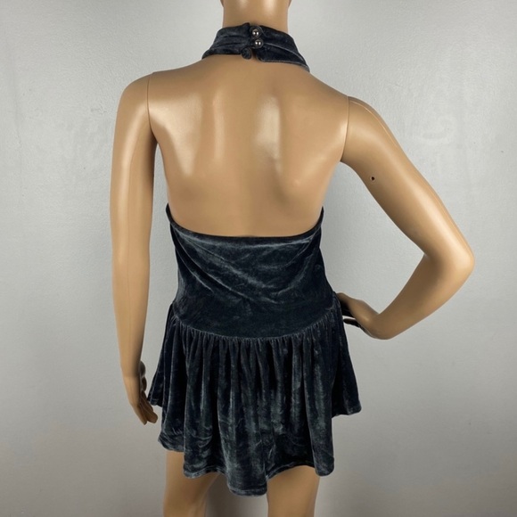 TART VELVET PEPLUM HALTER TOP - Picture 6 of 7